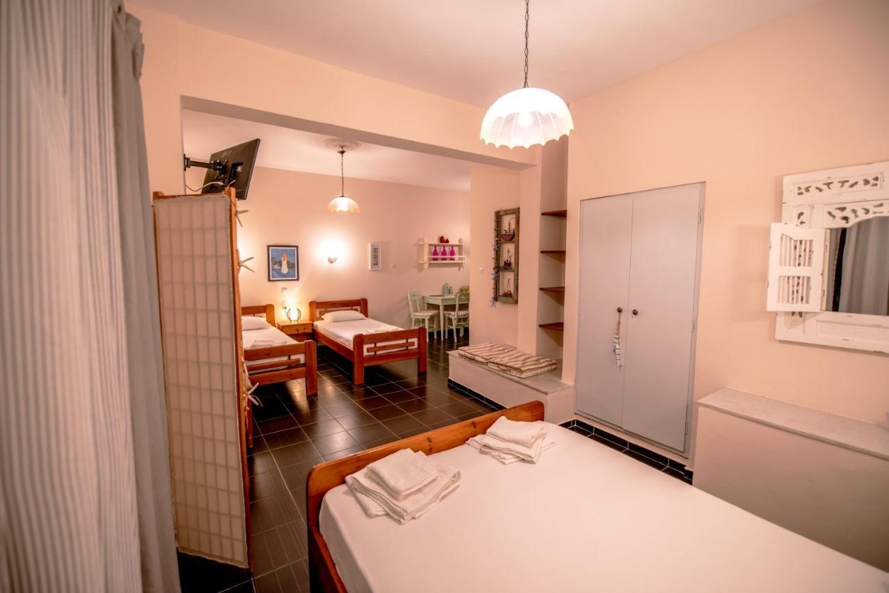 Stella Studios Poros Town Bagian luar foto