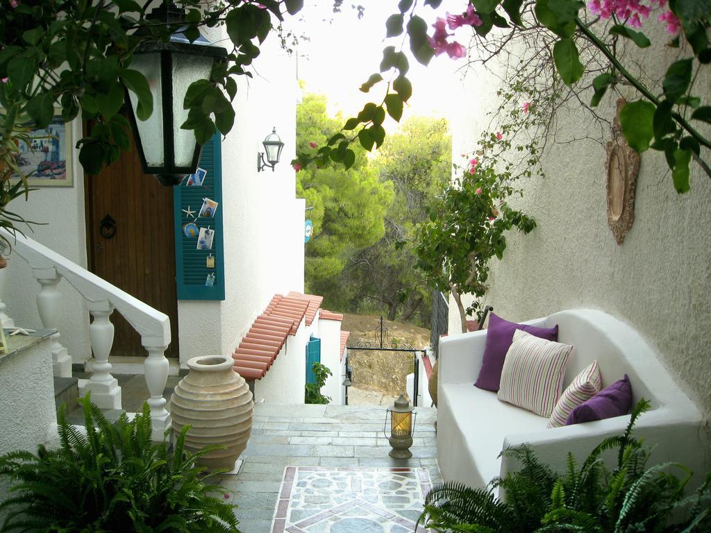 Stella Studios Poros Town Bagian luar foto