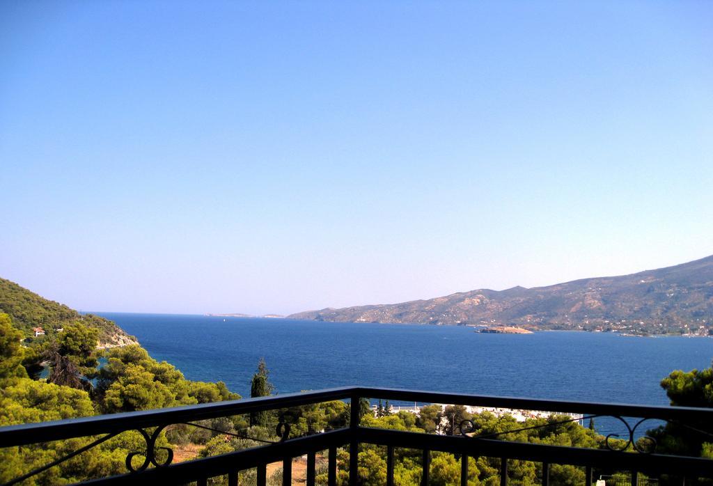 Stella Studios Poros Town Bagian luar foto